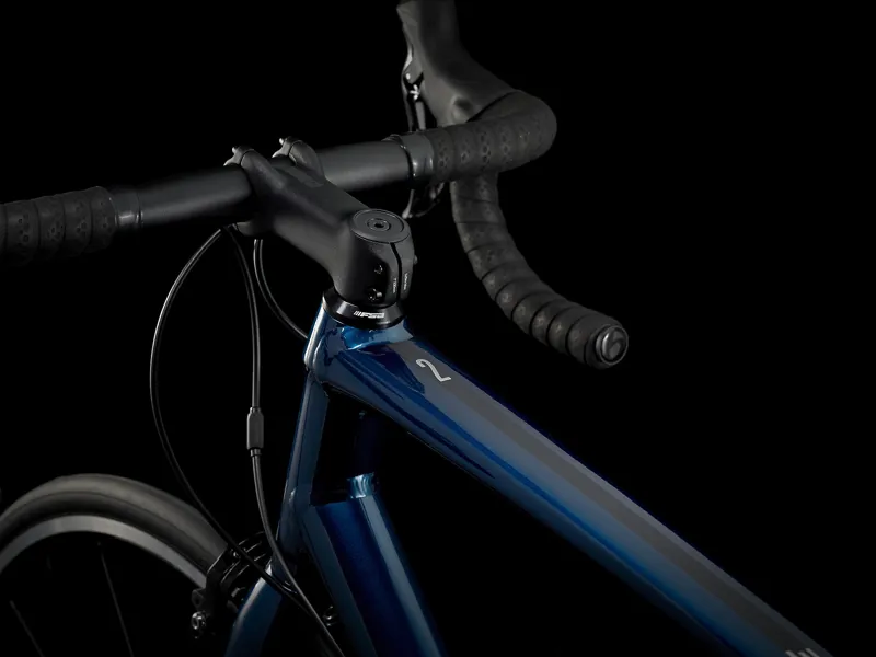 Trek Domane AL 2 Road Bike in Blue-4